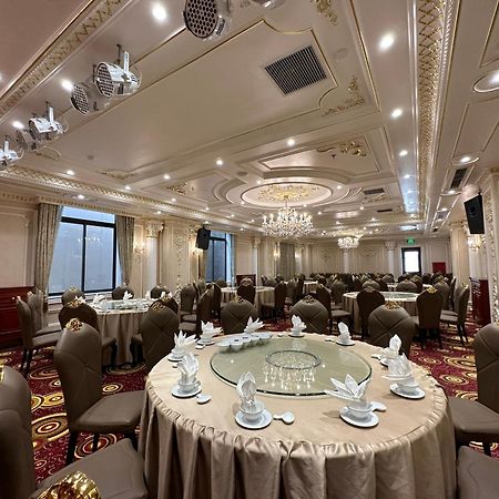 Kinh Bac Palace Hotel Bắc Ninh Esterno foto