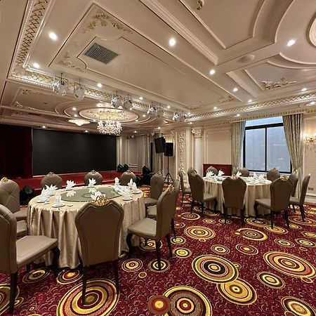 Kinh Bac Palace Hotel Bắc Ninh Esterno foto