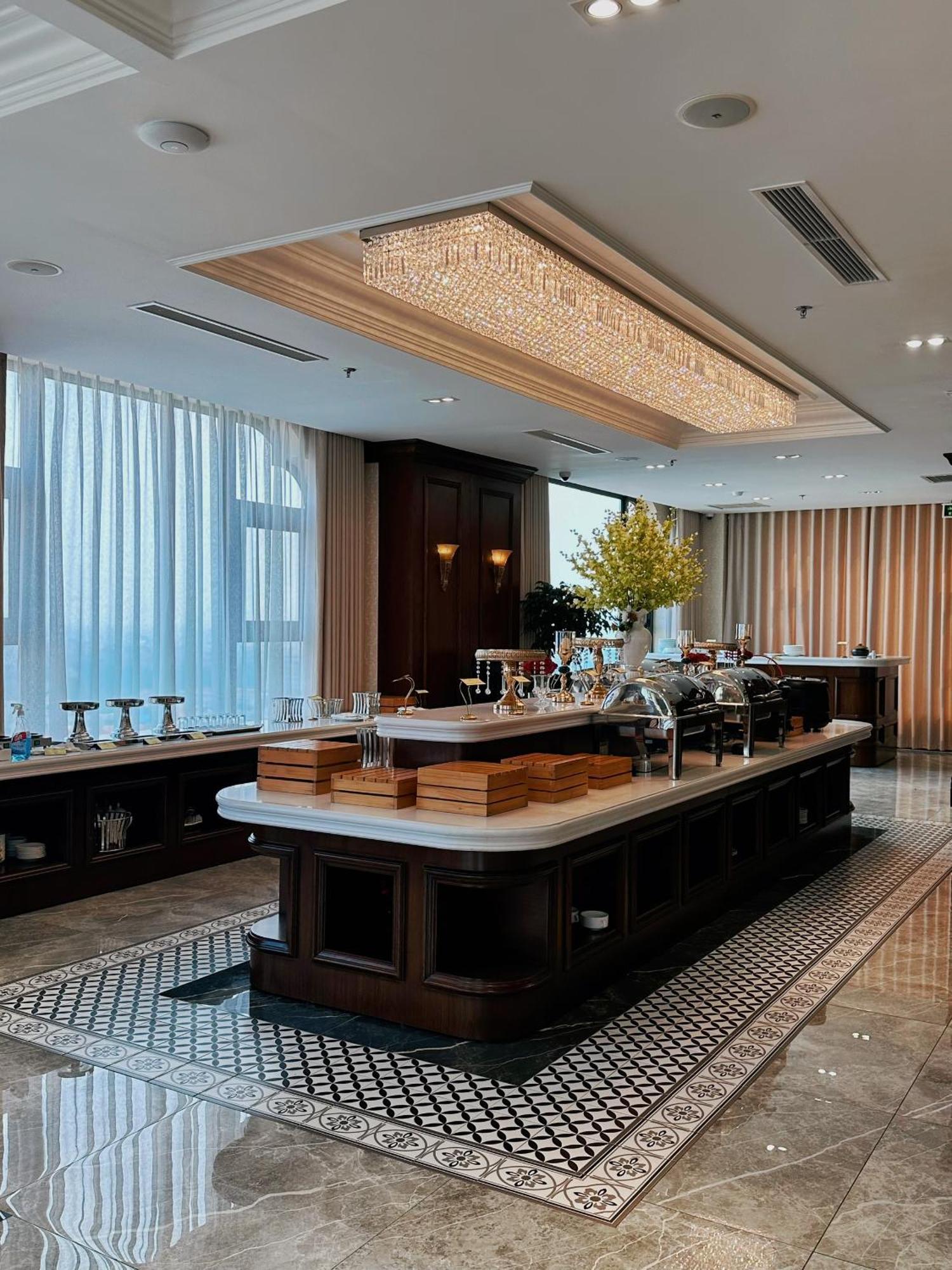 Kinh Bac Palace Hotel Bắc Ninh Esterno foto