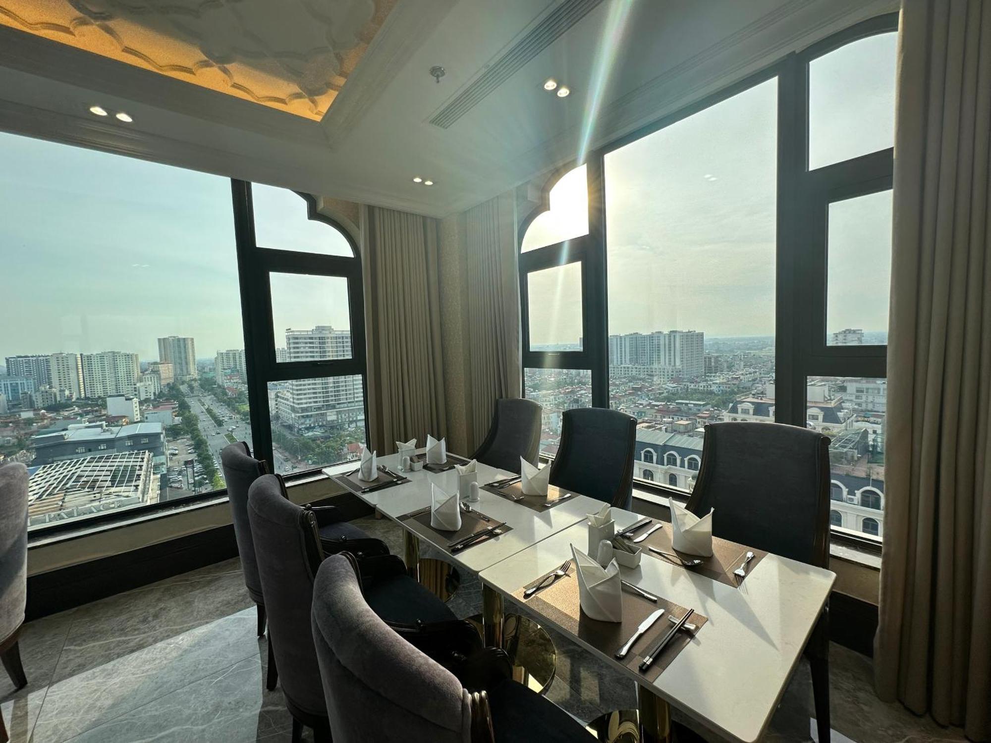 Kinh Bac Palace Hotel Bắc Ninh Esterno foto